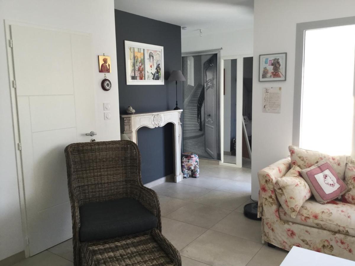 Chez Flos Dompierre-sur-Mer Exterior photo